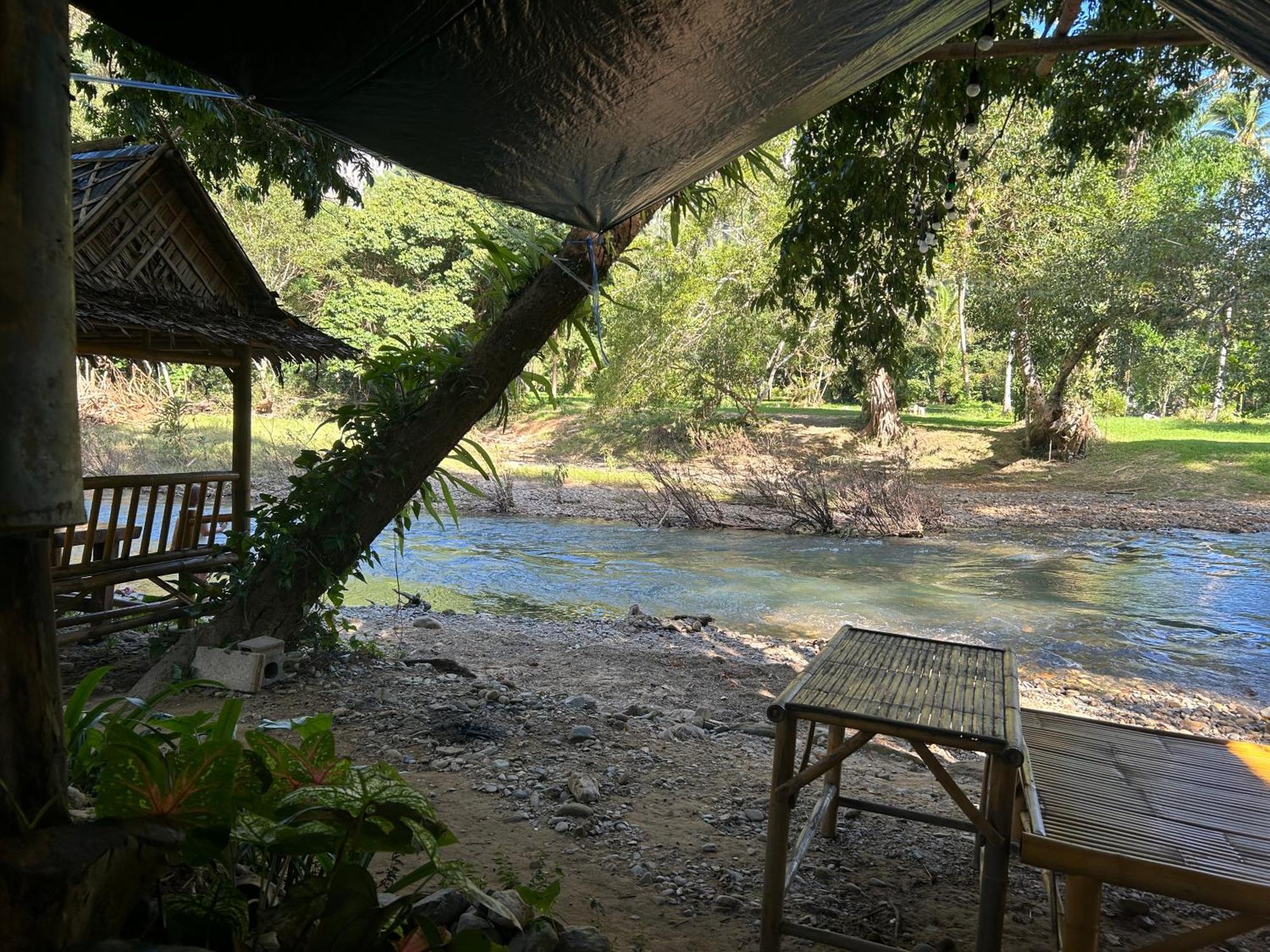 Отель Khaosok August Freedom Camp Khao Sok National Park Экстерьер фото